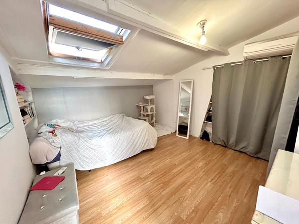 Maison de ville Sollies Pont 4 pièce(s) 103 m2 3 chambres proche commodité centre ville toulon var maison village a vendre acheter