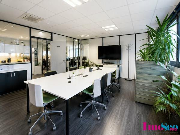 ENTREPOT à LOUER
