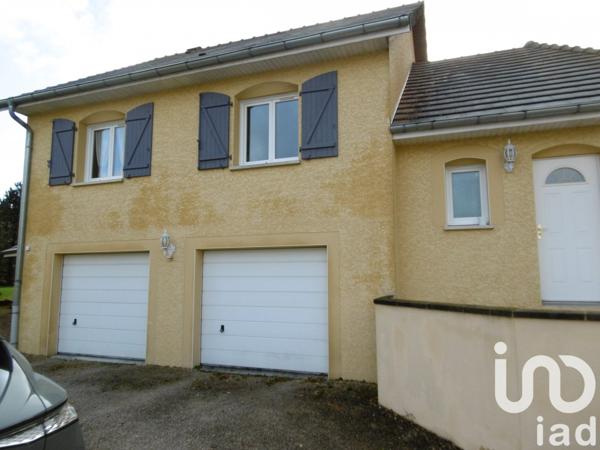 Maison 4 pièces de 125 m² à Beaucourt (90500)