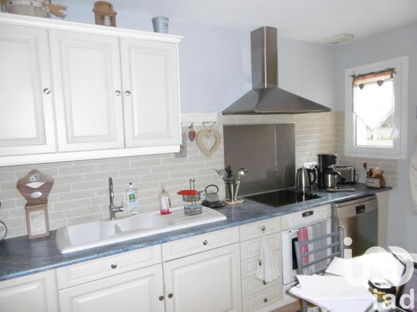 Maison 4 pièces de 125 m² à Beaucourt (90500)