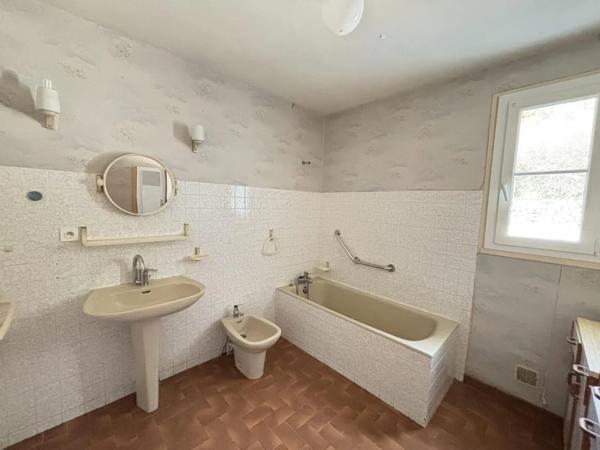 Maison à vendre à Coux (07000)