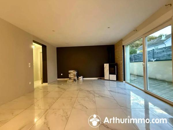 Location                                                      Maison de village
                        
                     4 pièces                      117 m2                     à Hérimoncourt