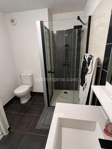 T2 moderne 42 m² avec terrasse, parking et ascenseur GIGEAN (34)