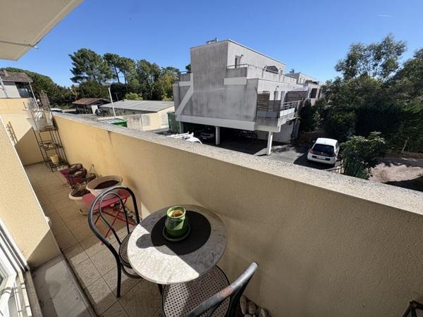 Appartement à louer 1 061 € CC Gradignan 3 p 58 m² DPE C