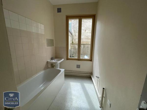 Appartement à louer 2 pièces 36.87m² Châlons-en-Champagne (51000)