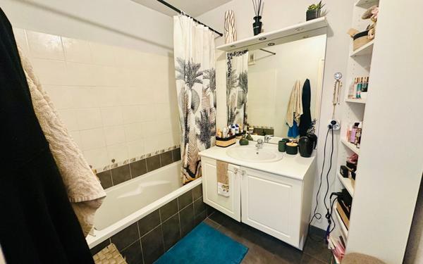 Appartement à vendre    2 pièces • 47,45 m2 La Seyne-sur-Mer