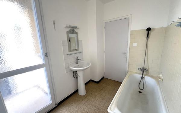 Appartement à louer    3 pièces •  Manosque