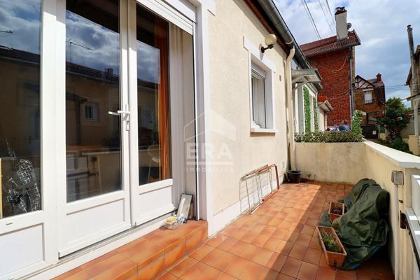 Appartement (Maison) Colombes 2 pièce(s) 25 m2