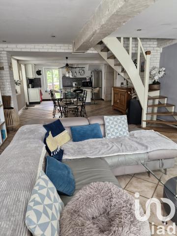 Maison à vendre 4 pièces 130 m² Orléans