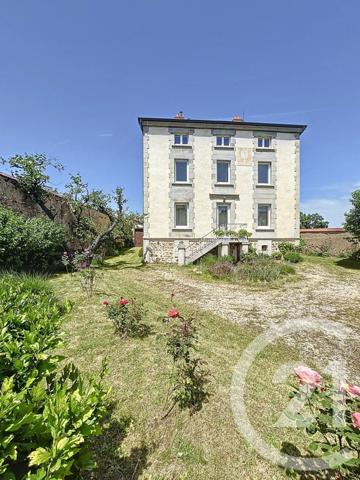 Maison à vendre  11 pièces - 267 m2 YSSINGEAUX - 43