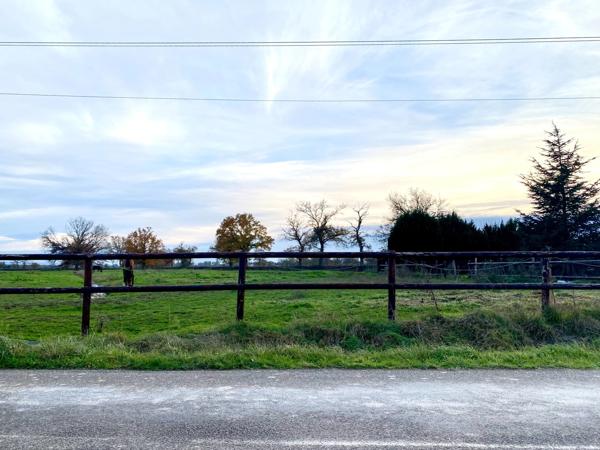 Dpt Saône et Loire (71), à vendre en Exclusivité, terrain à bâtir à VITRY EN CHAROLLAIS  proche Paray Le Monial et Digoin