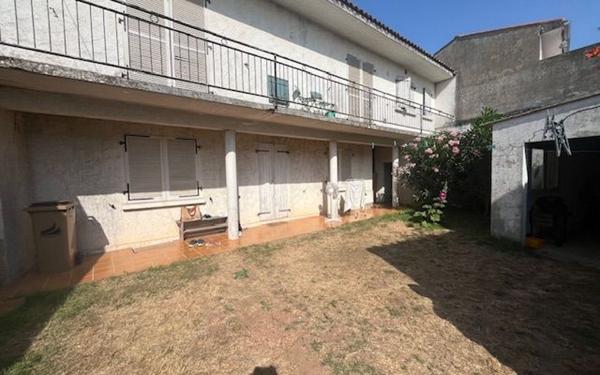 Maison à vendre    4 pièces •  Jard-sur-Mer