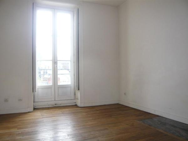 Appartement * 2 Pièces * 40 M² * 44000 Nantes * 539,42   * 47   * 586,42,