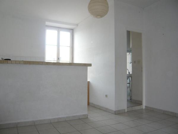 Appartement * 2 Pièces * 40 M² * 44000 Nantes * 539,42   * 47   * 586,42,