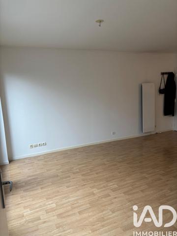 Location appartement 2 pièces 44 m² Corbeil-Essonnes