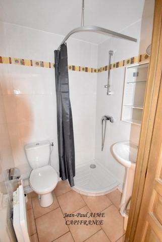 Appartement à vendre 2 pièces BARJAC (30)