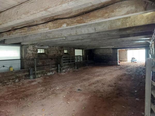 Ferme Saint Martin De Salencey 6 pièce(s) 157.5 m2