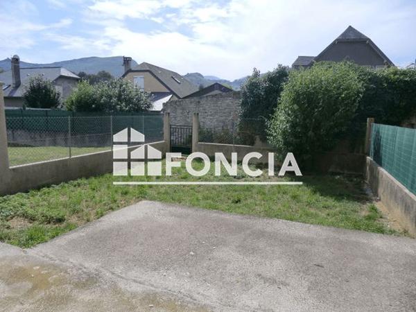 Location Appartement 3 pièces 47 m² - 21 CHEMIN DE LANNEDARRE Lourdes 65100