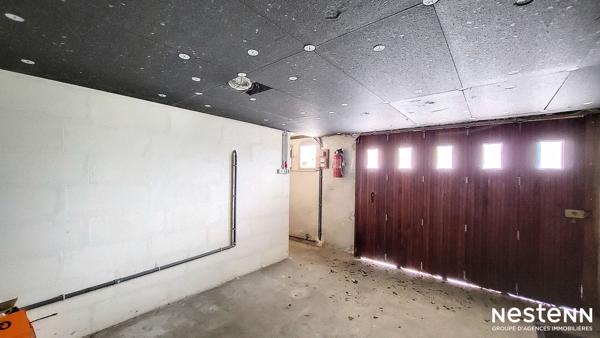 A vendre propriété de 260 m² avec piscine, dépendances, parc paysager et potentiel pour gîte ou double habitation, à Valence-Sur-Baïse