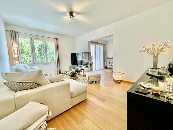 APPARTEMENT - T3 75 m² à NANTES PROCE - 2 CHAMBRES - avec BALCON et GARAGE