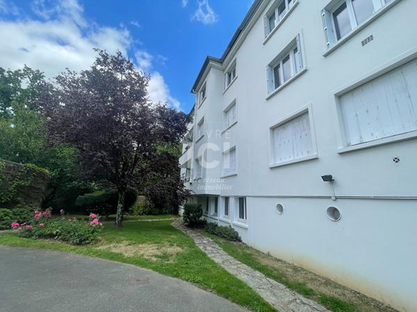 APPARTEMENT - T3 75 m² à NANTES PROCE - 2 CHAMBRES - avec BALCON et GARAGE