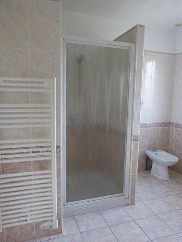 PROCHE SEZANNE - PAVILLON 4 CHAMBRES