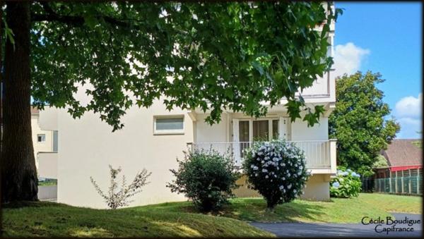 Au nord de Pau, Appartement de 72 m² avec cave et garage, bien entretenu, au calme, plein sud, vue dégagée