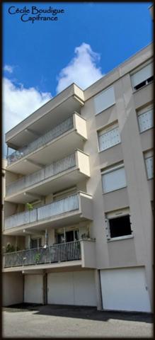 Au nord de Pau, Appartement de 72 m² avec cave et garage, bien entretenu, au calme, plein sud, vue dégagée