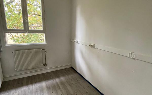 Appartement à vendre    3 pièces • 55,13 m2 Sainte-Geneviève-des-Bois