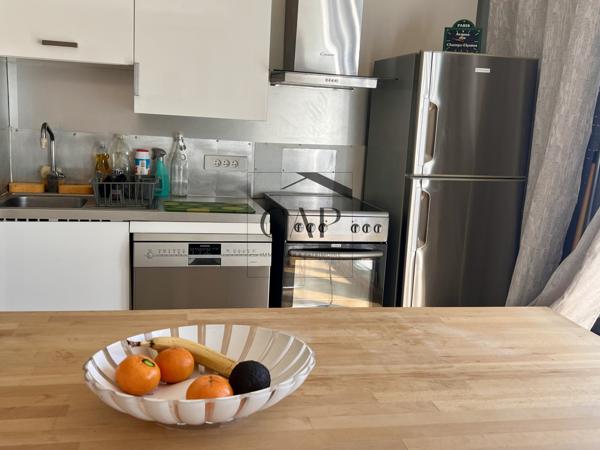 Marseille (13007) VIAGER OCCUPE LE PHARO TYPE 2 TERRASSE