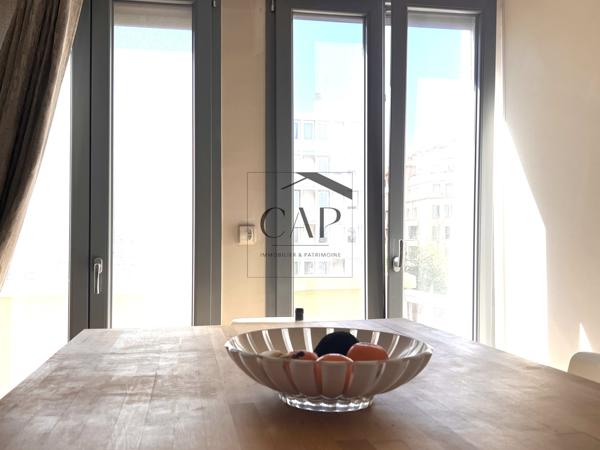 Marseille (13007) VIAGER OCCUPE LE PHARO TYPE 2 TERRASSE