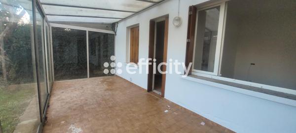 Immeuble 7 pièces - 250 m²