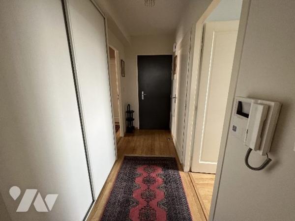 APPARTEMENT DE TYPE 5 AVENDRE