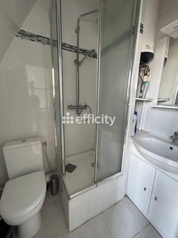 Appartement 1 pièce - 11 m²