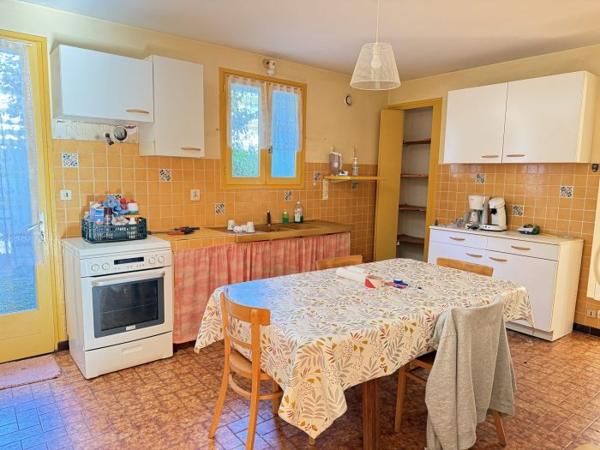 Maison charentaise Semussac 329 m²