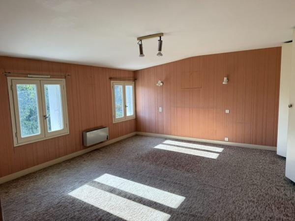 Maison charentaise Semussac 329 m²