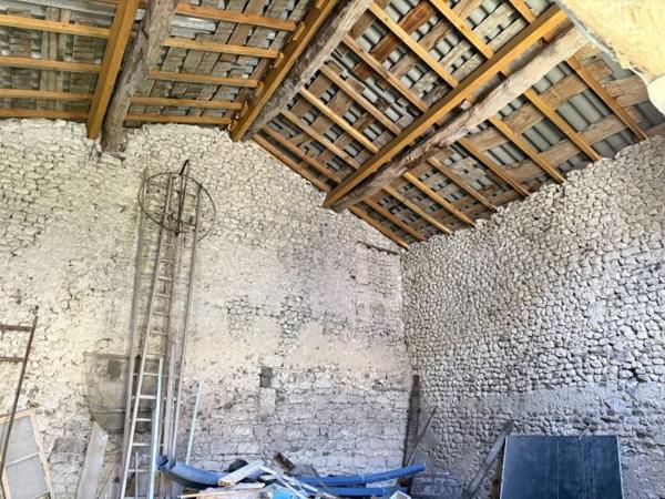 Maison charentaise Semussac 329 m²