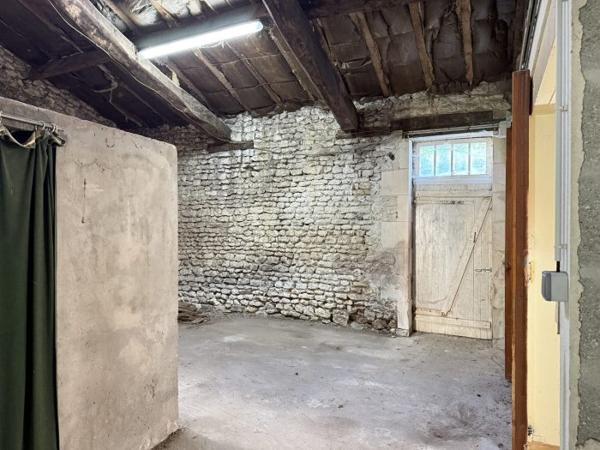 Maison charentaise Semussac 329 m²