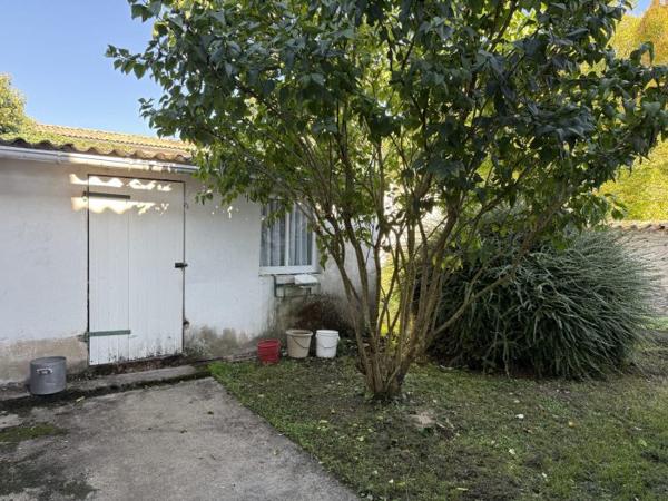 Maison charentaise Semussac 329 m²