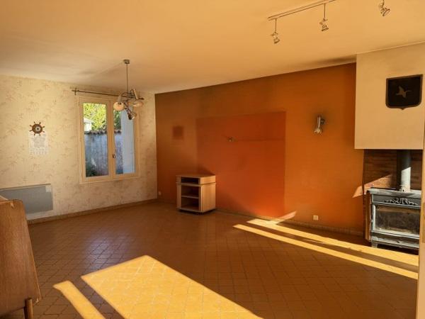 Maison charentaise Semussac 329 m²