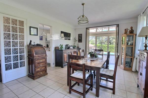 Maison Sciecq 5 pièce(s) 180 m2