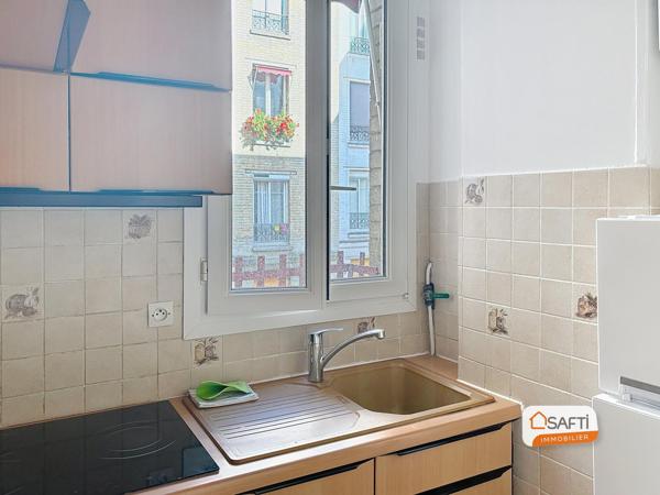 2 pièces de charme dans une rue semi-piètonne