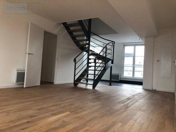 Appartement à louer à Lille dans le Nord (59000), ref : 12980/1201   
VIEUX LILLE
