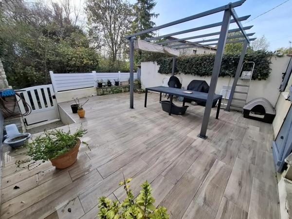 Achat - Maison Port-d'Envaux 17350 6 pièces 104 m 2 214 m 2