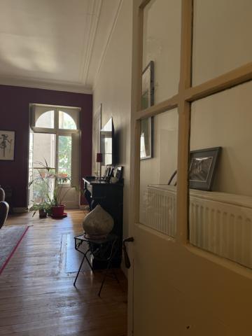 Appartement de caractère avec terrasse un bien rare au cœur de la Bastide