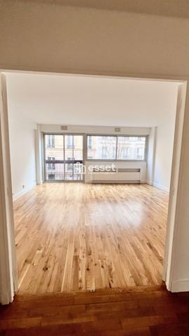 Location Appartement 4 pièces 88.5 m² - Paris 75016