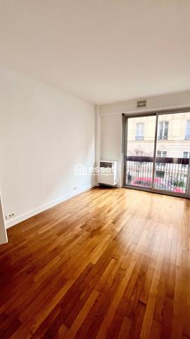 Location Appartement 4 pièces 88.5 m² - Paris 75016