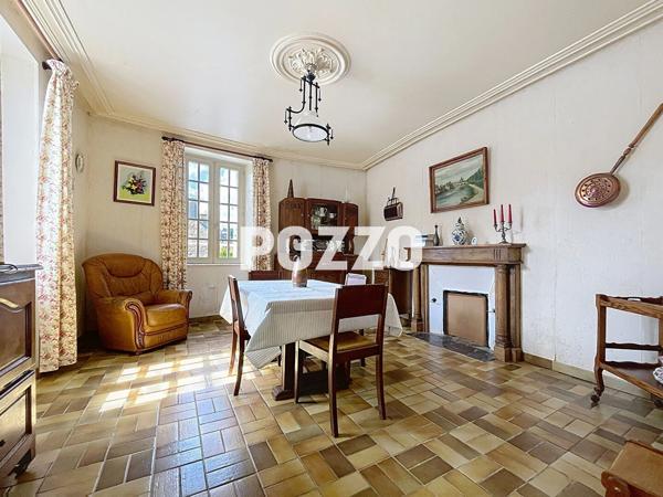 A VENDRE MAISON DE 3 PIECES ET DE 90 m2 A VIRE-NORMANDIE (14) VIRE NORMANDIE