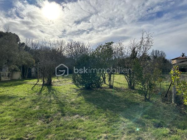 Terrain de 1 150 m²