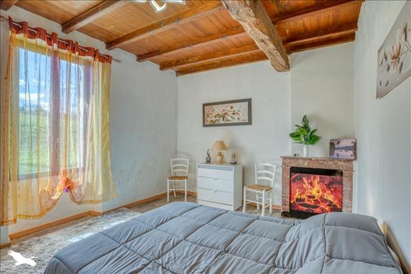 Maison à vendre |  Sérignac-Péboudou |  4 pièces | 140 m²